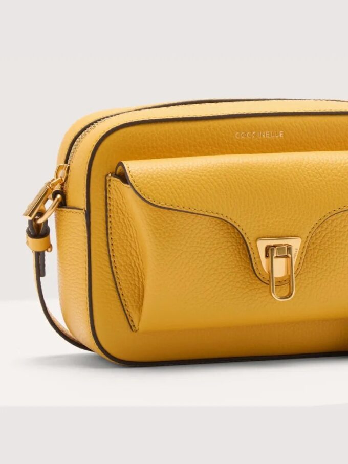 Coccinelle Beat Soft Small