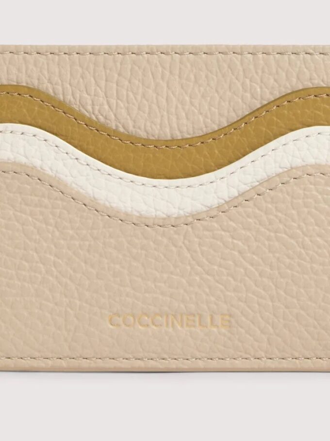 Coccinelle Nami Small