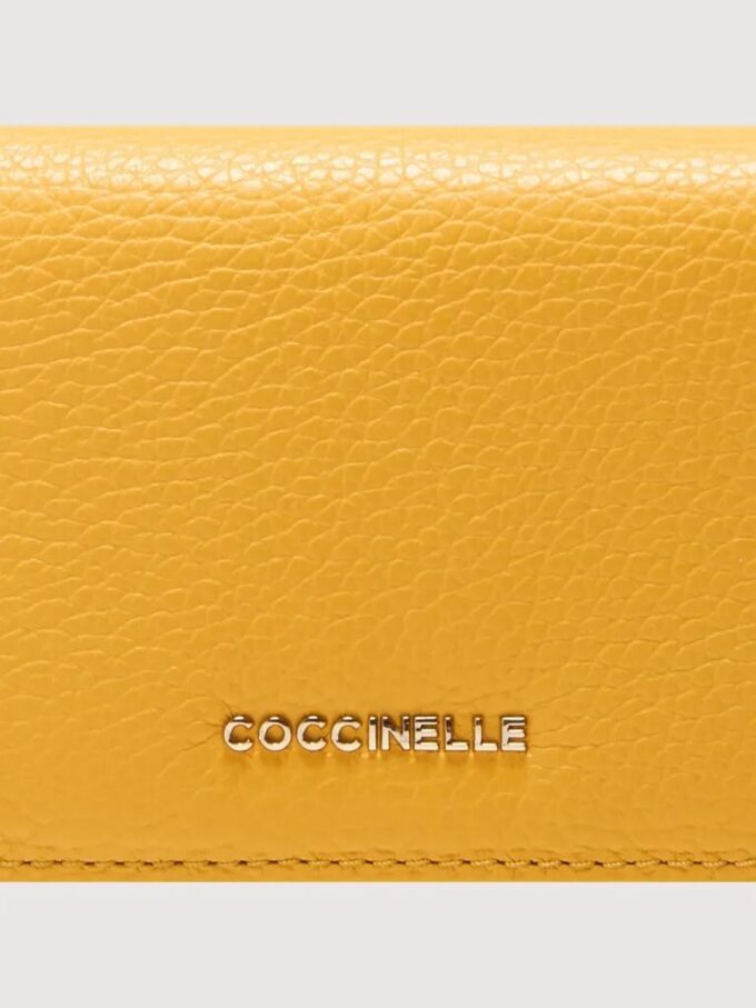 Metallic Soft